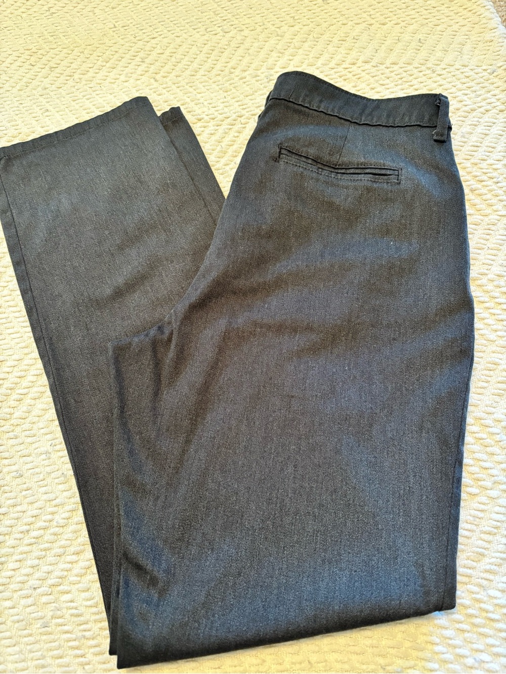 Women’s Lee Relaxed Fit - Straight Leg -Mid Rise Pants - Charcoal Gray -12